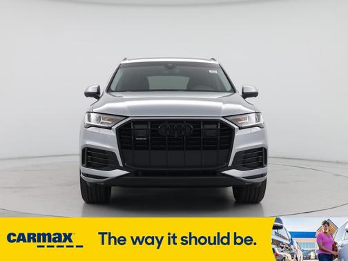 2023 Audi Q7 Premium Plus