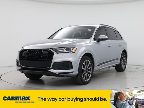 2023 Audi Q7 Premium Plus