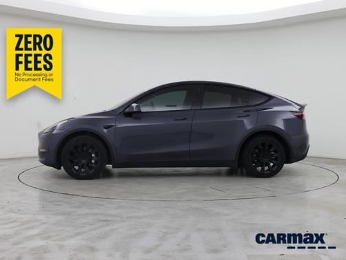 Gray 2022 Tesla Model Y Long Range