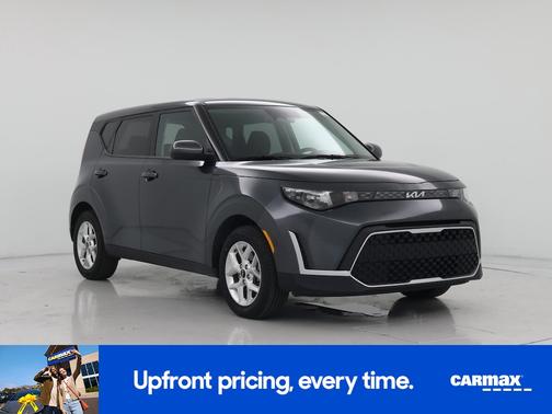 Gray 2025 Kia Soul LX