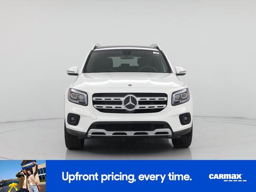 White 2022 Mercedes-Benz GLB 250