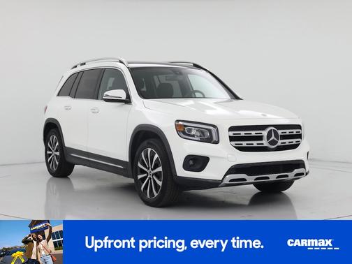 White 2022 Mercedes-Benz GLB 250