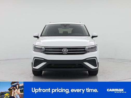 White 2022 Volkswagen Tiguan SE