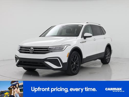 White 2022 Volkswagen Tiguan SE