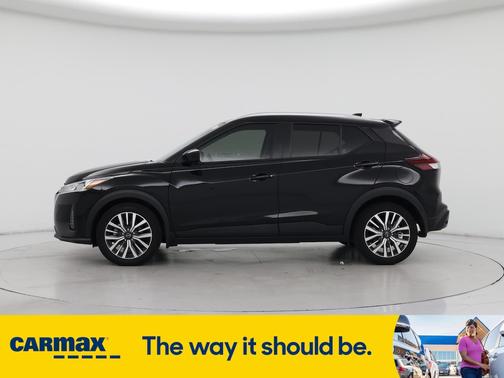 2022 Nissan Kicks SV