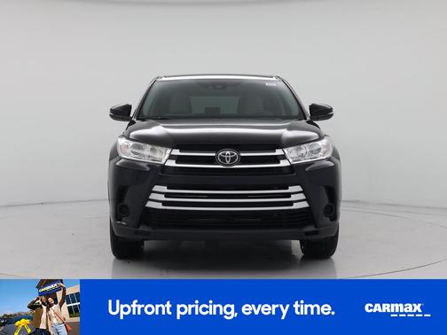 Black 2017 Toyota Highlander LE