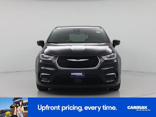 Black 2025 Chrysler Pacifica Select