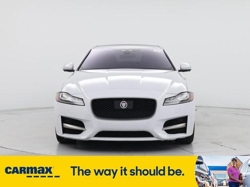 2016 Jaguar XF R-Sport