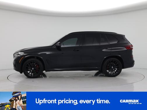 Black 2022 BMW X5 xDrive40i
