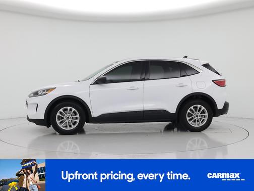 White 2022 Ford Escape SE