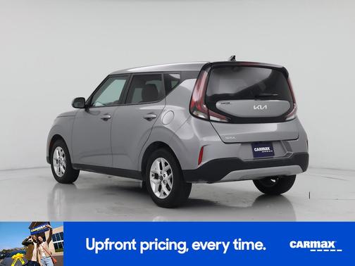 Gray 2025 Kia Soul LX