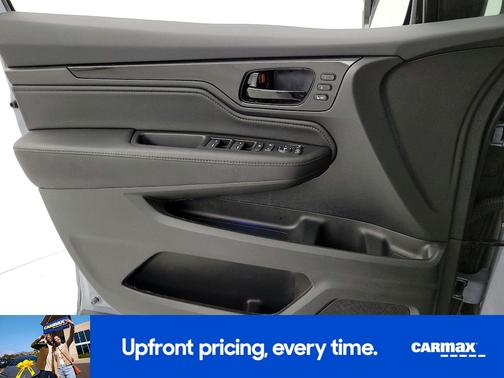 Gray 2024 Honda Odyssey Elite