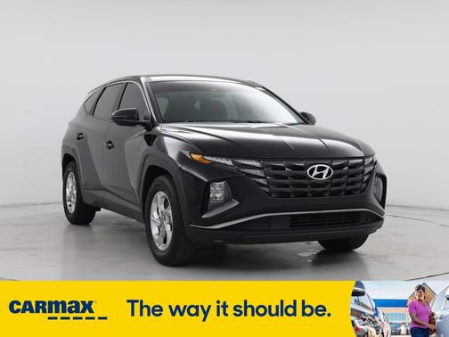 2022 Hyundai TUCSON SE