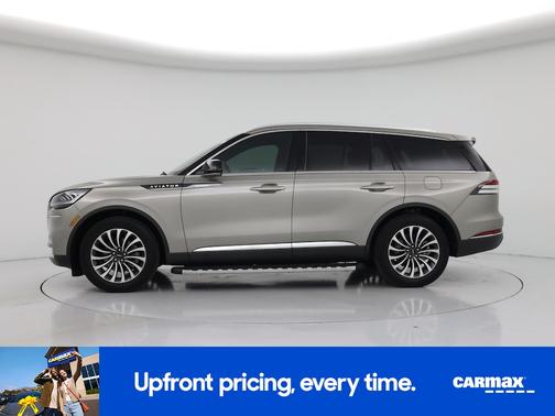Gold 2023 Lincoln Aviator Reserve