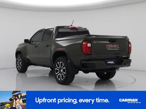 2024 GMC Canyon AT4
