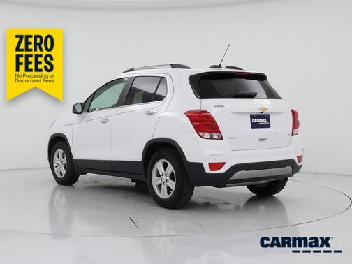 White 2018 Chevrolet Trax LT
