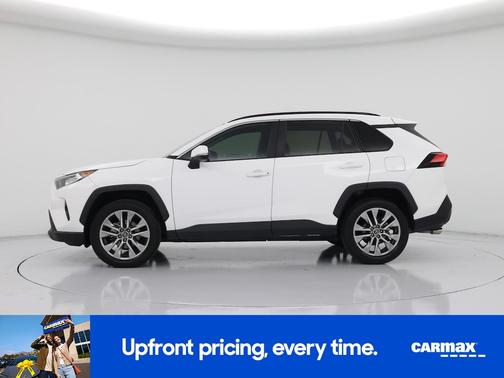 2020 Toyota RAV4 XLE