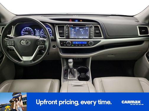 Blue 2018 Toyota Highlander XLE