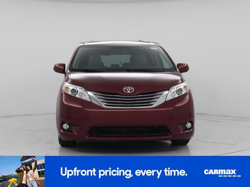 Red 2017 Toyota Sienna XLE