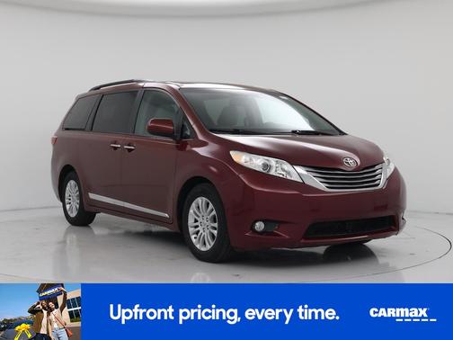 Red 2017 Toyota Sienna XLE