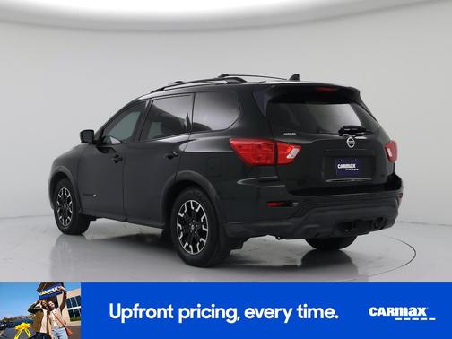 2020 Nissan Pathfinder SL