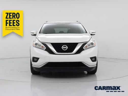 White 2016 Nissan Murano SV