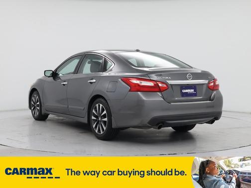 2017 Nissan Altima SV