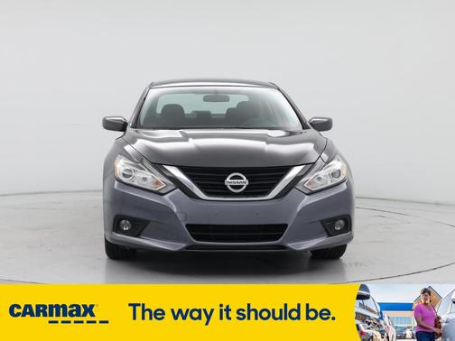 2017 Nissan Altima SV