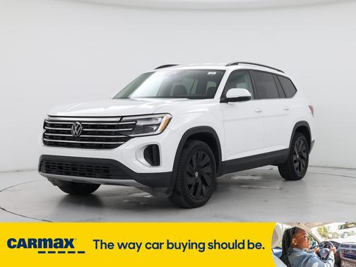 2024 Volkswagen Atlas SE w/Tech