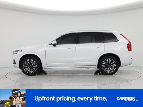 White 2022 Volvo XC90 T5 Momentum