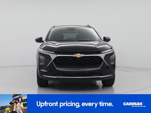 Black 2025 Chevrolet Trax LT