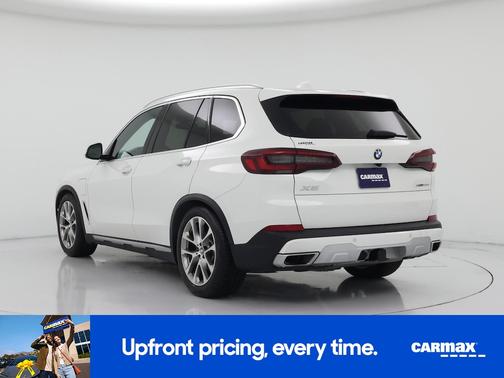 White 2021 BMW X5 PHEV XDrive45e