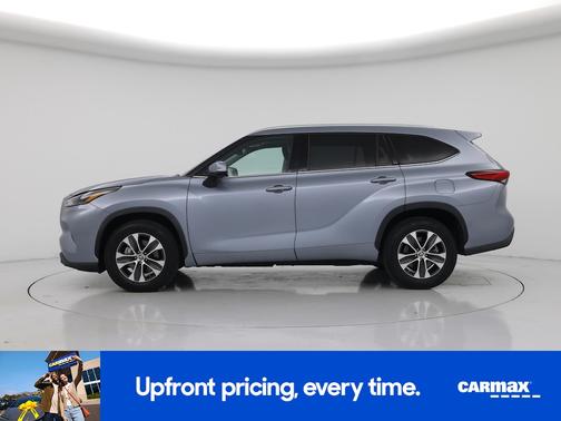 Blue 2021 Toyota Highlander XLE