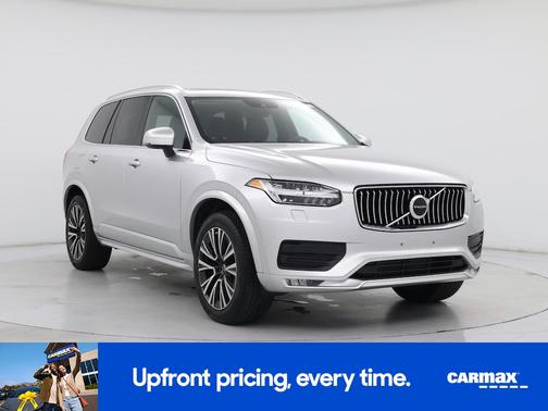 2021 Volvo XC90 T6 Momentum