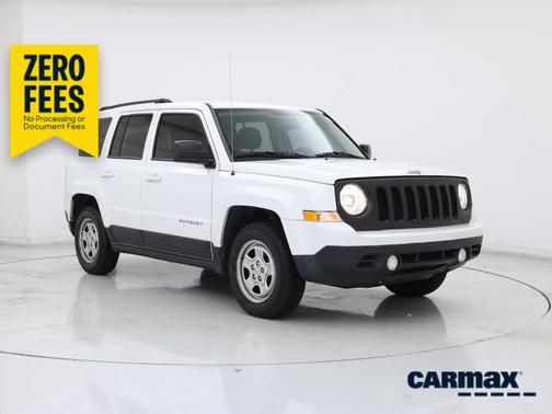 White 2015 Jeep Patriot Sport