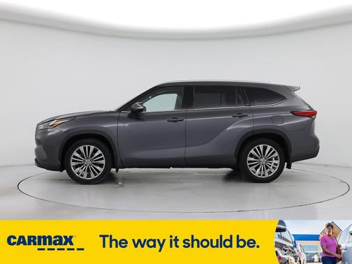 2022 Toyota Highlander Platinum
