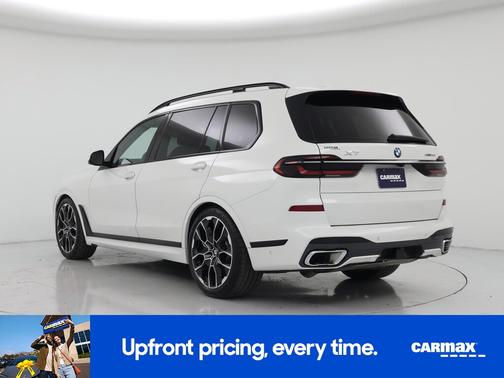 White 2023 BMW X7 xDrive40i