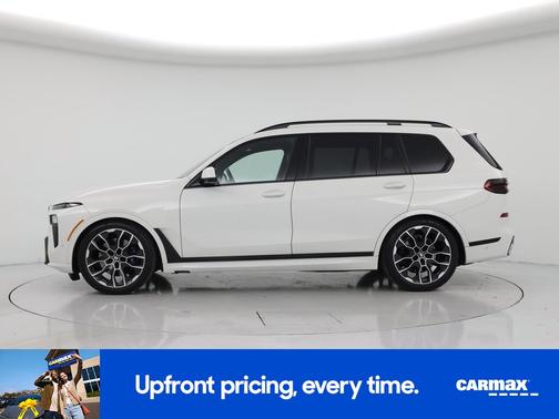 White 2023 BMW X7 xDrive40i