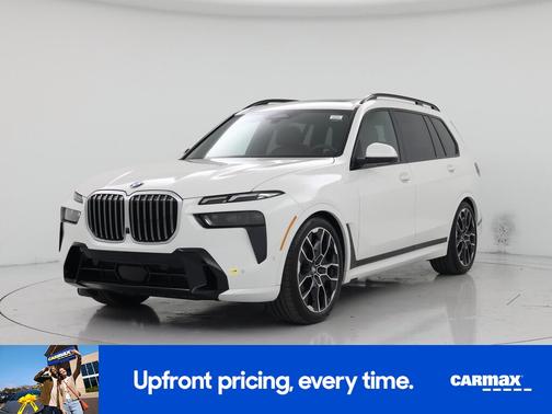 White 2023 BMW X7 xDrive40i
