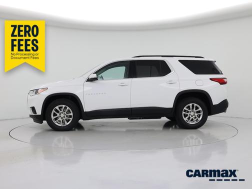 White 2021 Chevrolet Traverse LT Leather