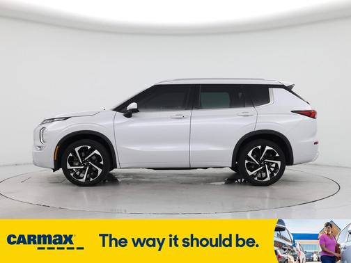 2023 Mitsubishi Outlander SEL