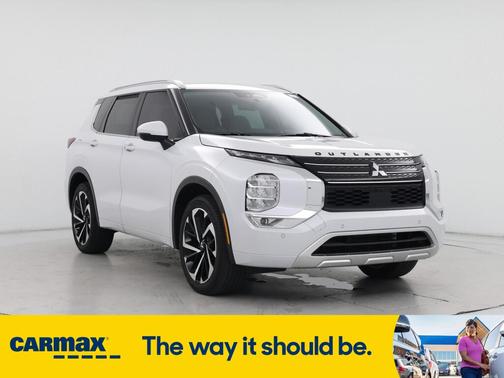 2023 Mitsubishi Outlander SEL