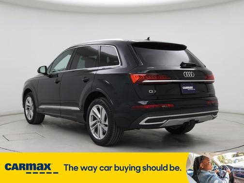 2022 Audi Q7 Premium Plus