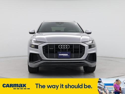 2021 Audi Q8 Premium Plus