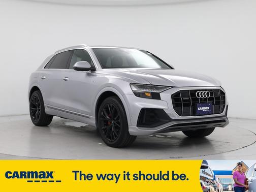 2021 Audi Q8 Premium Plus