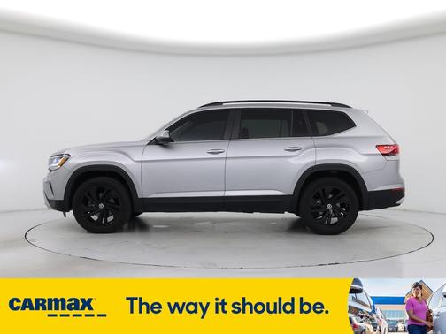 2022 Volkswagen Atlas SE w/Tech