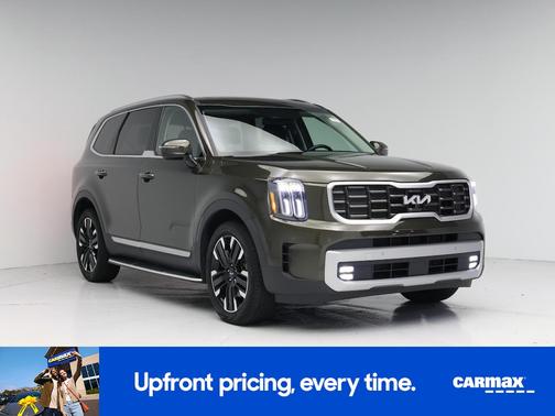 Green 2023 Kia Telluride SX