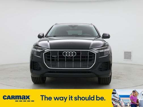 2022 Audi Q8 Premium Plus
