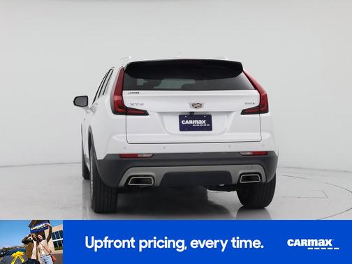 White 2021 Cadillac XT4 Premium Luxury