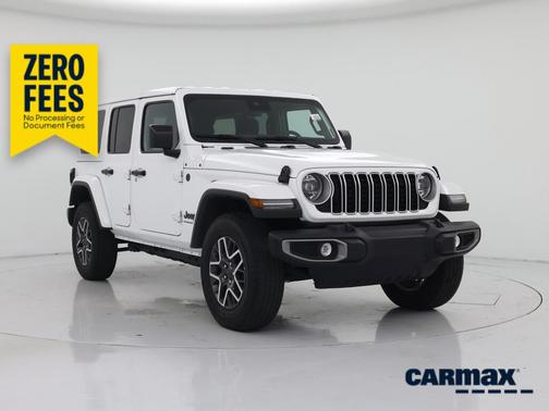 White 2025 Jeep Wrangler Sahara